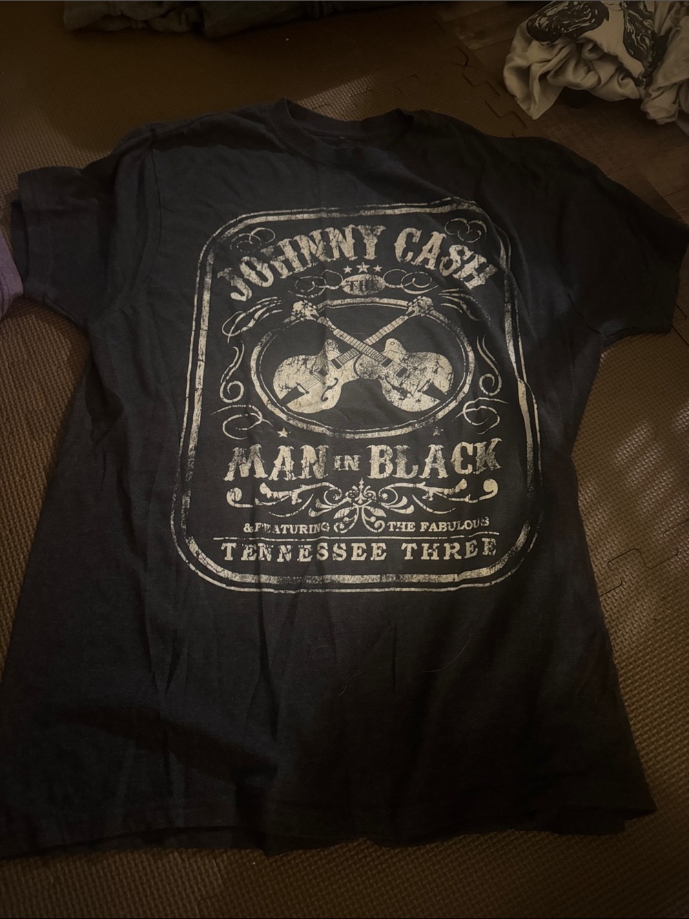 Johnny Cash 'Man in Black' Graphic Tee - Black